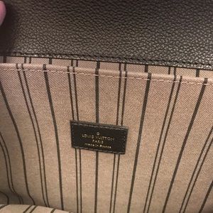 Louis Vuitton Pouchette Métis